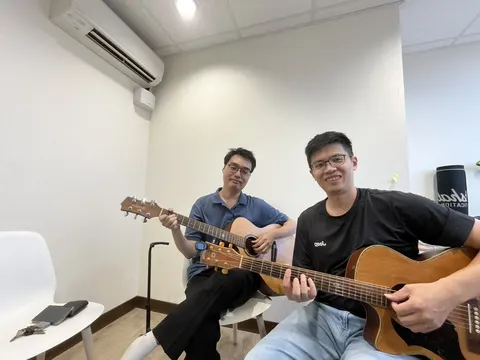 王弘毅學員與老師